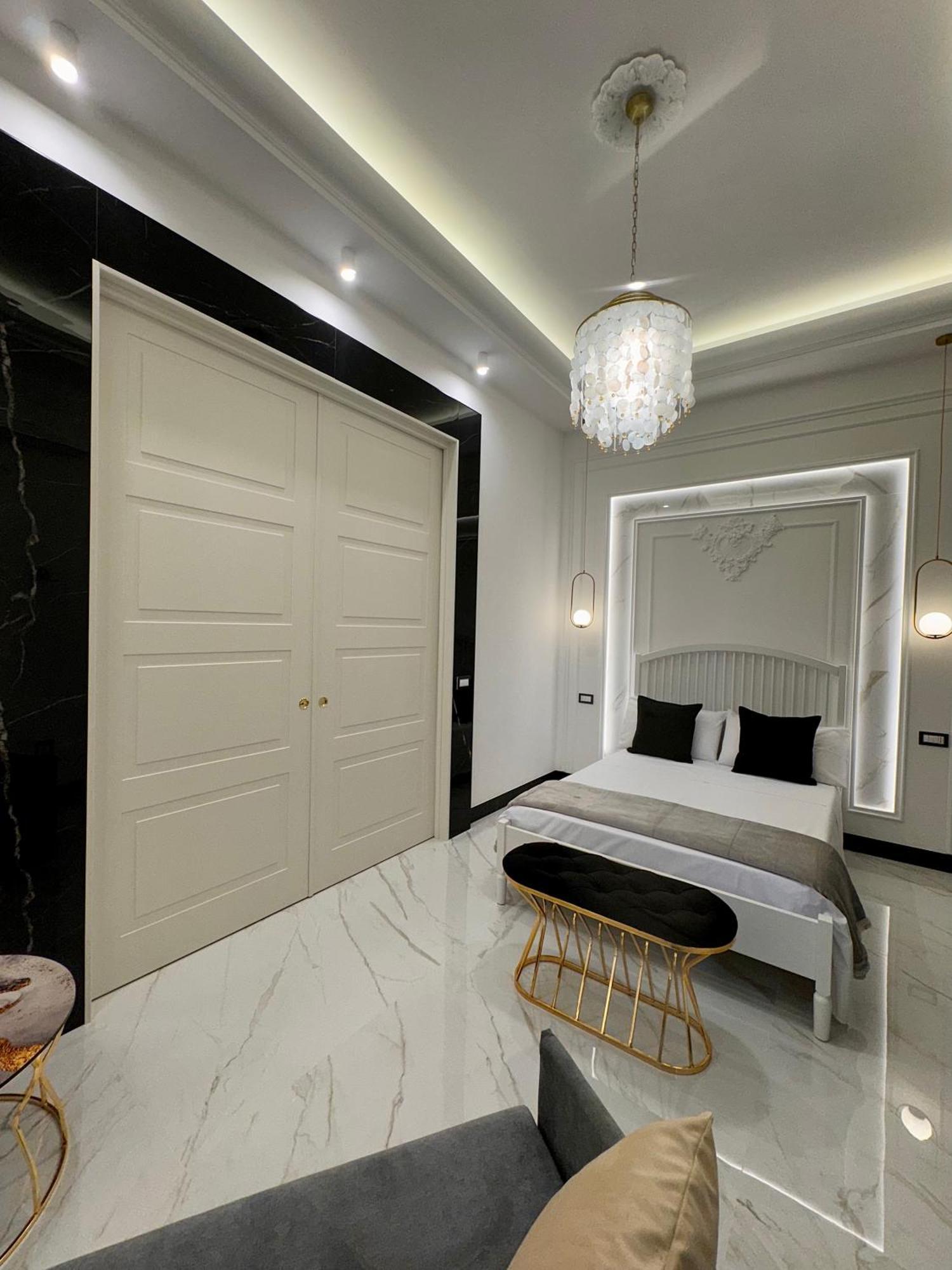 Galasso Apartment *